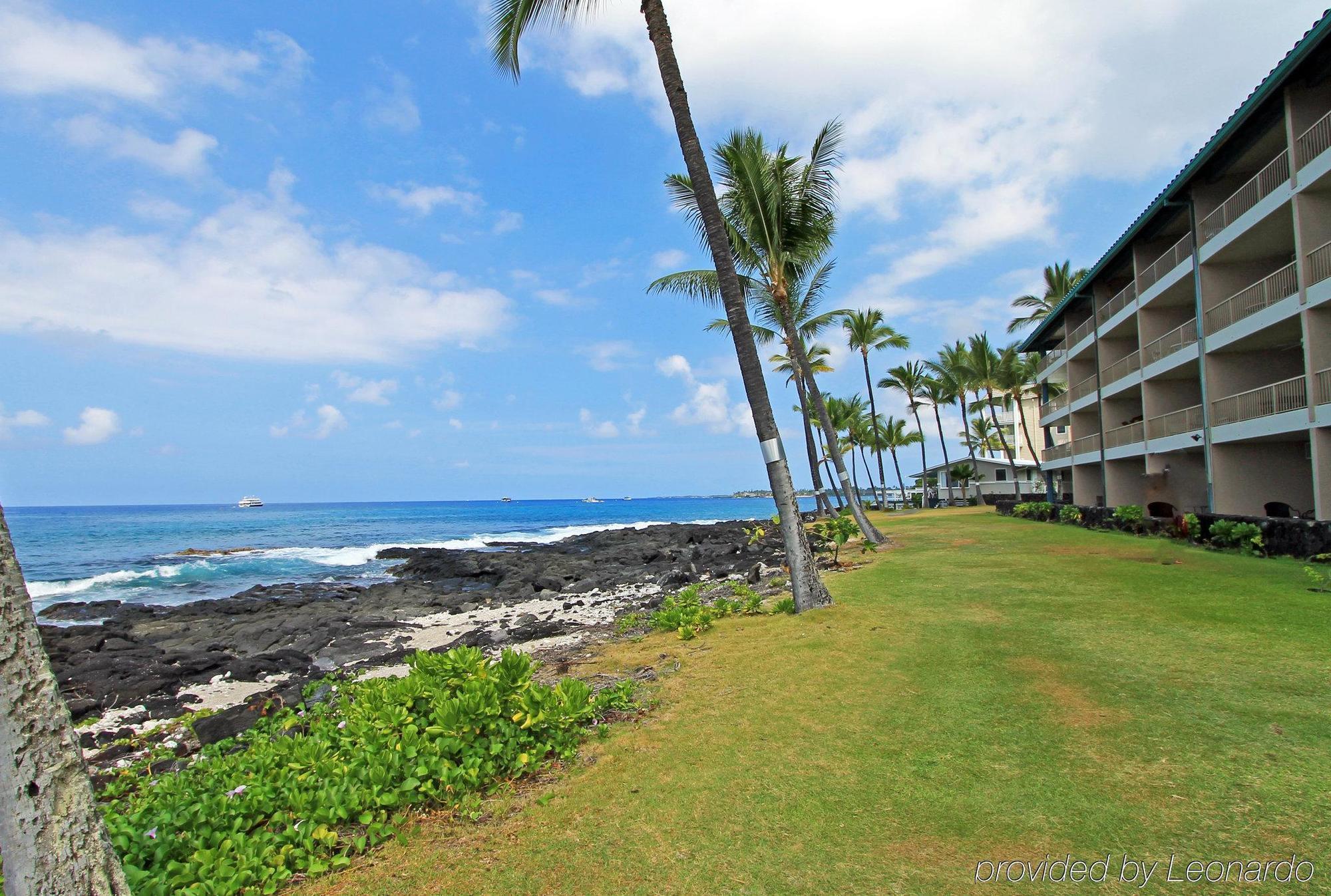 Castle At Kona Reef *